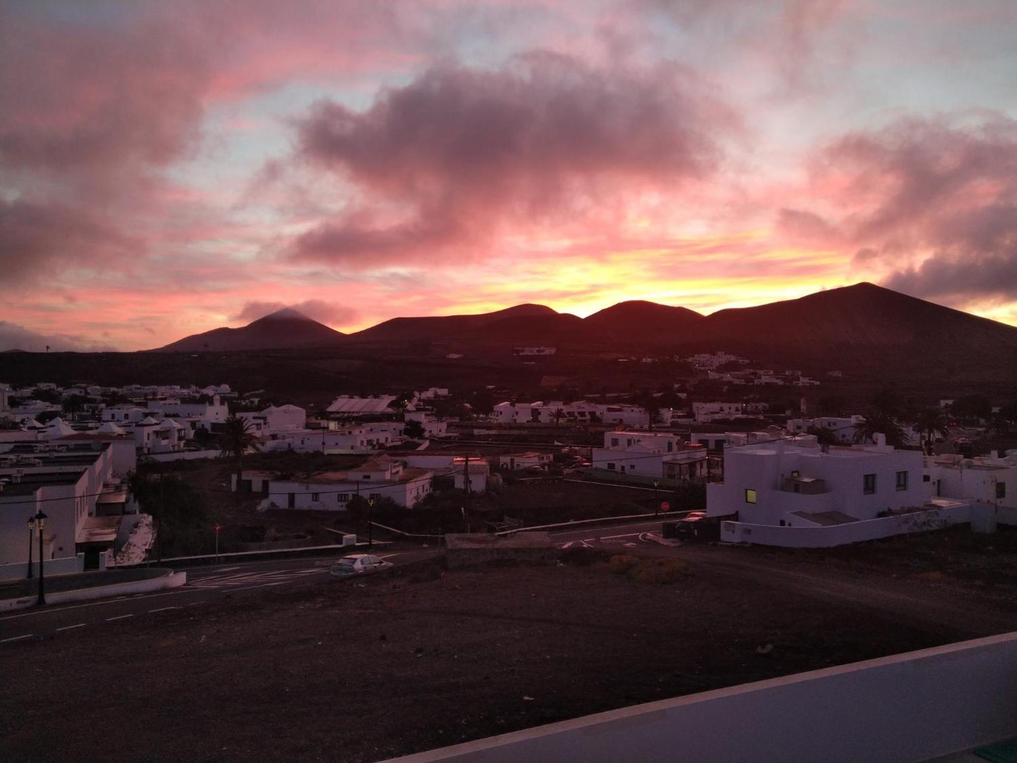 Tranquilidad Entre Volcanes Uga Екстер'єр фото